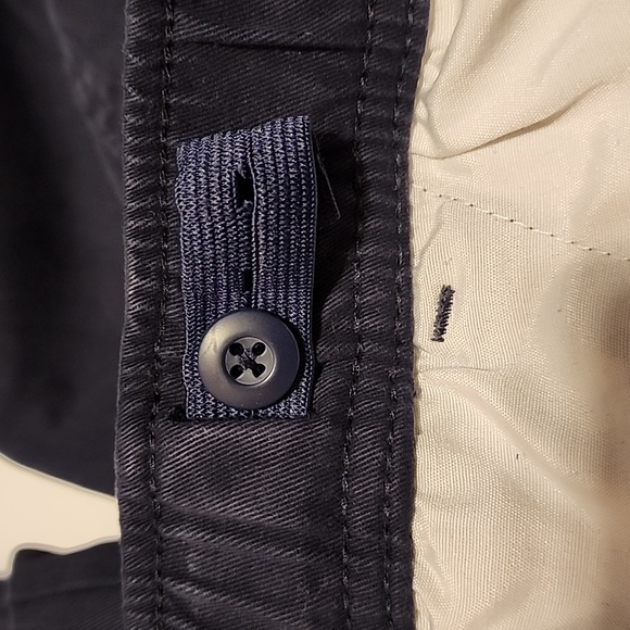 Children's Place Pocketed Black Cargo Pants - Picture 7 of 8